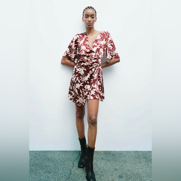 Zara Satin Brown And Cream  Floral Dress NWOT - Picture 2 of 10